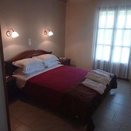 Villa Yannis 1 Roda  Buitenkant foto