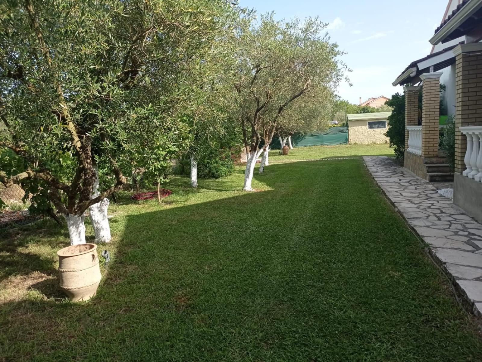 Villa Yannis 1 Roda  Buitenkant foto